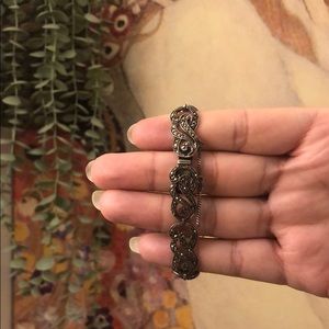 FREE vintage 1920s style bracelet with purchase!